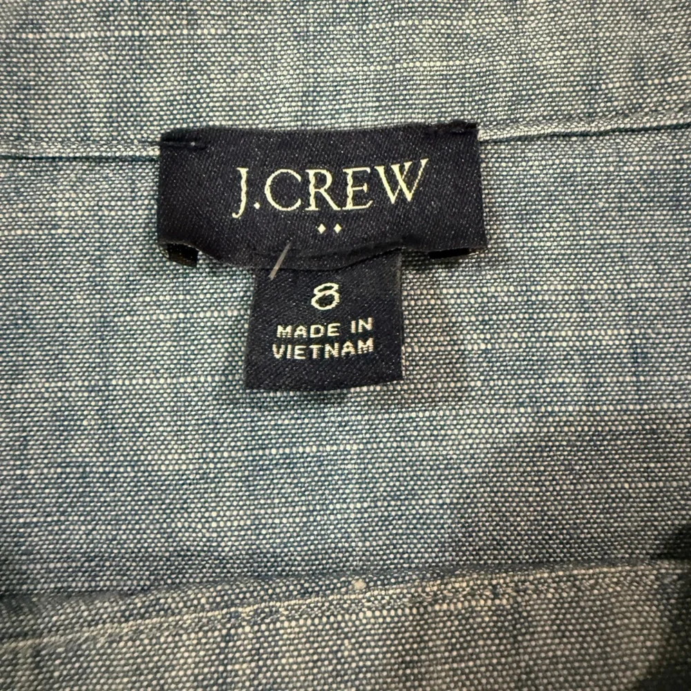 J.Crew Chambray Funnel Neck Top Blue Button Shoulder High-Low Hem Size 8